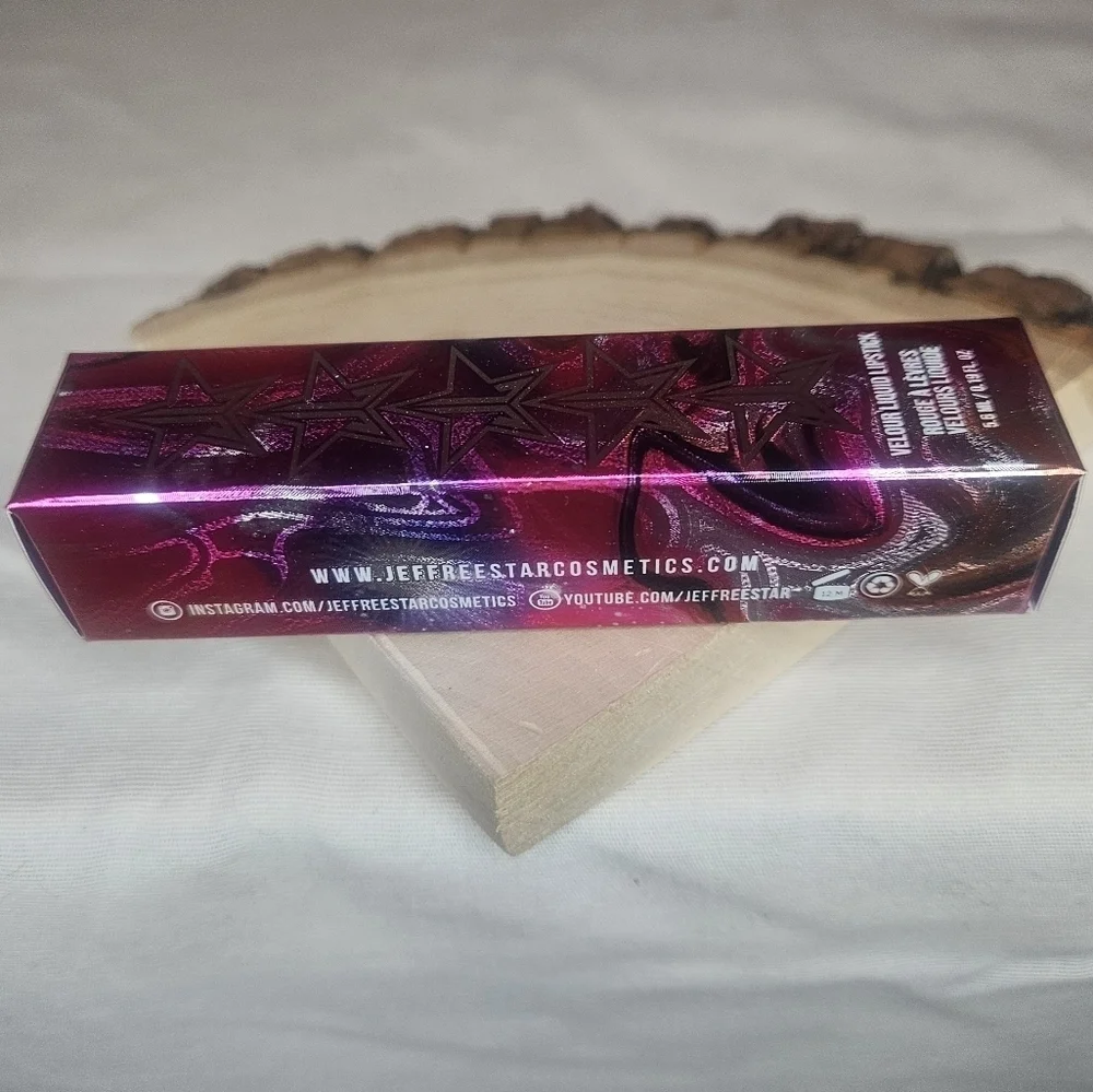 Jeffree Star Mindbender Psychedelic Circus Collection Velor Liquid Lipstick